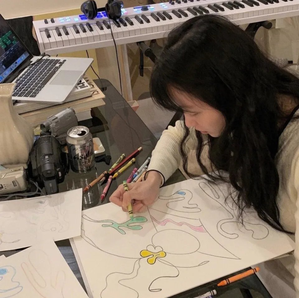 沧海遗珠映月寒